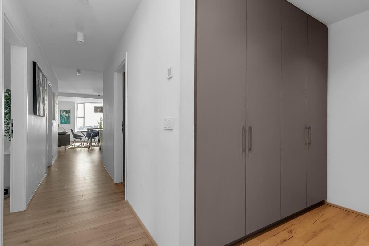Spacious Luxury 3Br Apartment With 2 Bathrooms 1003 Рейкьявик Экстерьер фото